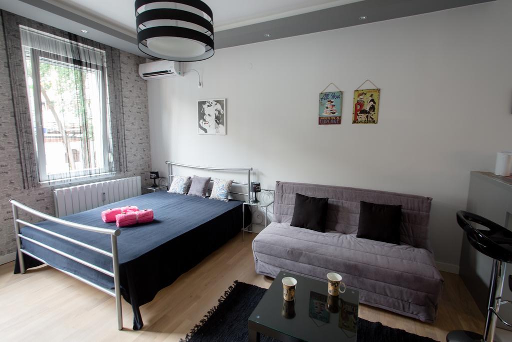 Lea Apartment เบลเกรด ภายนอก รูปภาพ